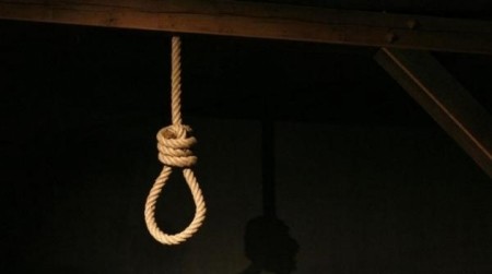 بالصور: مصر.. الإعدام شنقا "لأم" أرضعت "طفلتها" بمادة كاوية