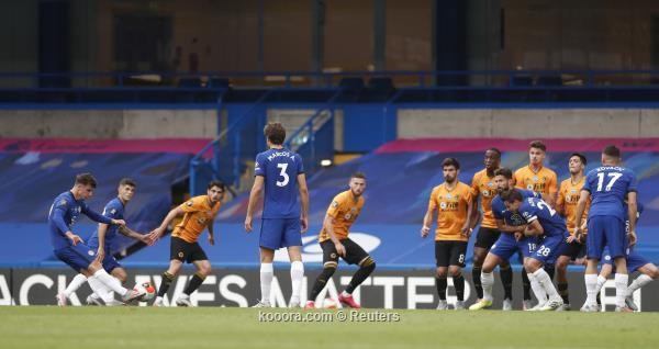 بالصور : تشيلسي يخطف بطاقة التاهلل لدوري الابطال بعد فوزه على  وولفرهامبتون