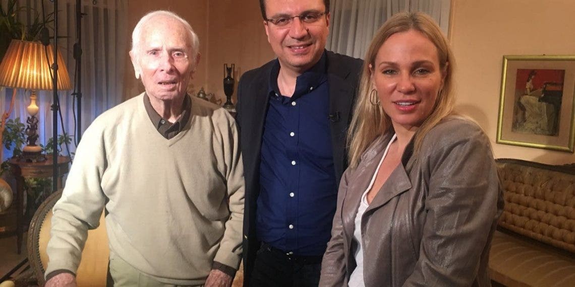 وفاة مؤسس فرقة "رضا الاستعراضية" الفنان المصري محمود رضا