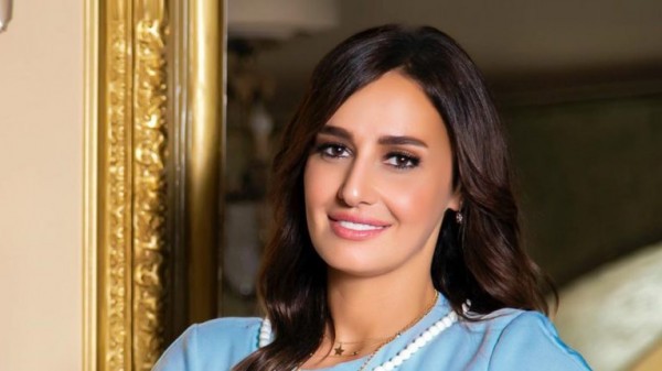 شاهدوا: "رسالة مؤثرة" من النجمة المصرية "حلا شيحة" للجمهور