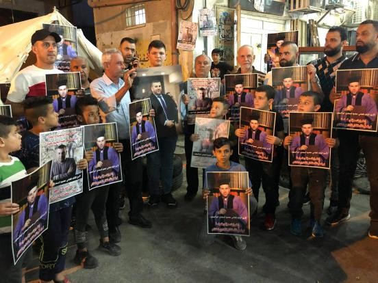 نصب خيمة اعتصام تضامنية مع الأسير محمود السعدي