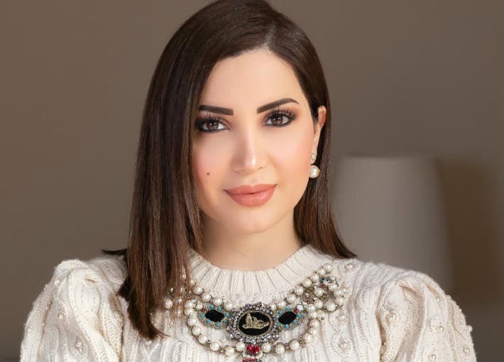 في جلسة تصوير جديدة