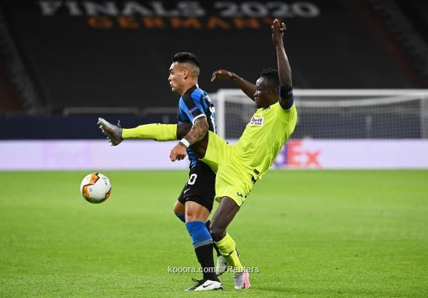 بالصور : انتر ميلان يتاهل للربع النهائي بعد تغلبه على خيتافي