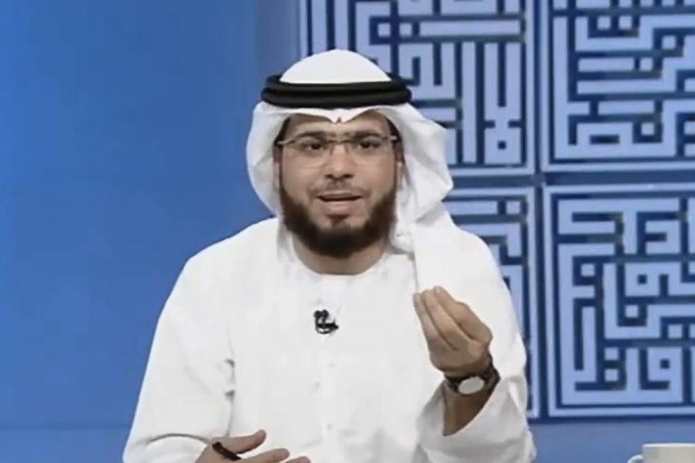 صورة: داعية إماراتي يُجيز التطبيع مع الاحتلال الإسرائيلي