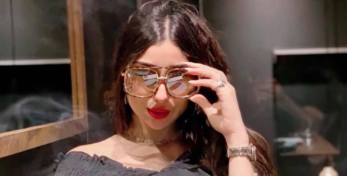 محاكمة "دنيا بطمة" تتسبب في حبس مصممة أزياء