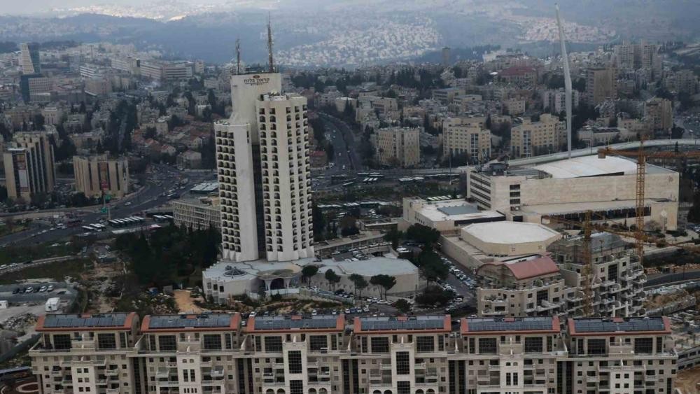 بلدية الاحتلال توقع على إقامة أضخم مشروع استيطاني وسط القدس