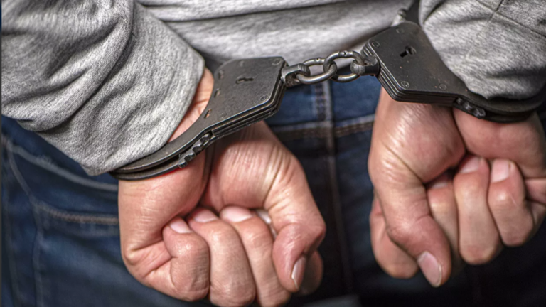 "روبين هود" الروسي