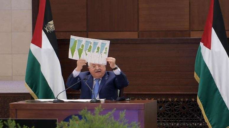 الرئيس للفصائل: كل المصاعب تهون أمام عزيمتنا الوطنية المتمسكة بثوابتنا وحقوقنا