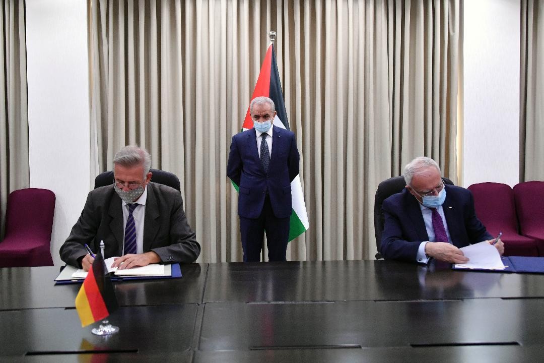 الحكومة توقع اتفاقية دعم مع ألمانيا بقيمة 56 مليون يورو