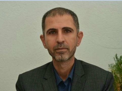 ما حك جلدك إلا ظفرك