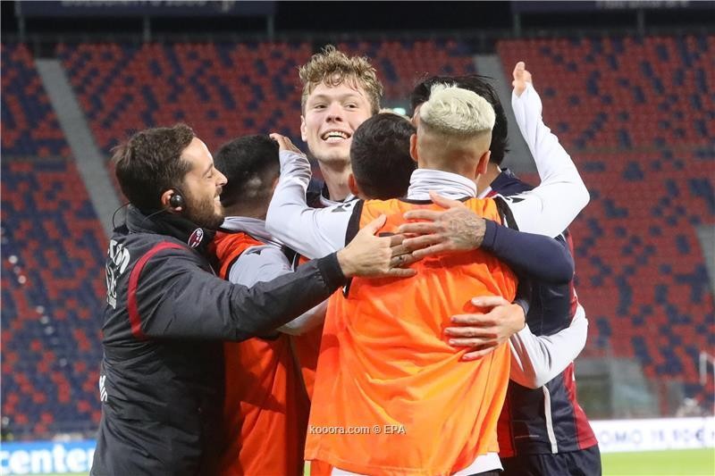 بالصور.. بولونيا يكتسح بارما برباعية ليحصل على اول ثلاث نقاط