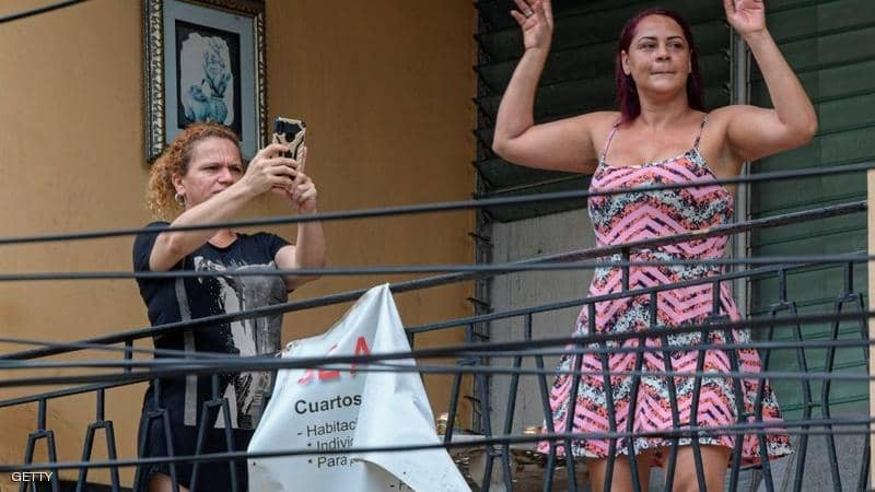 ممنوع للنساء والرجال "معا".. إنهاء أغرب قرار لمواجهة كورونا