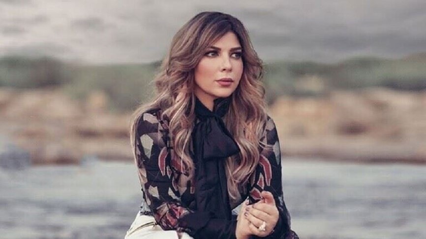 الفنانة "أصالة نصري" أمام القضاء بسبب كلمات أغنية!