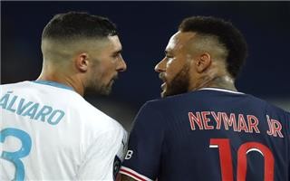 إيقاف نيمار والتحقيق مع دي ماريا في أحداث فوضى الكلاسيكو