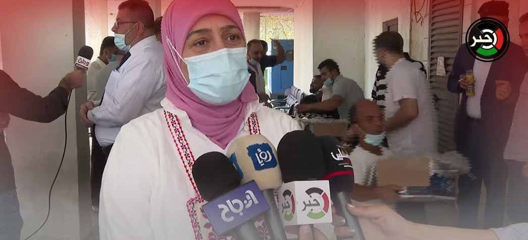 بعد منعه من التواصل مع 50 شخصية