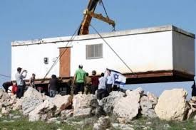 الاحتلال يزيل شبكة المياه الرئيسية لقرية سوسيا جنوب الخليل