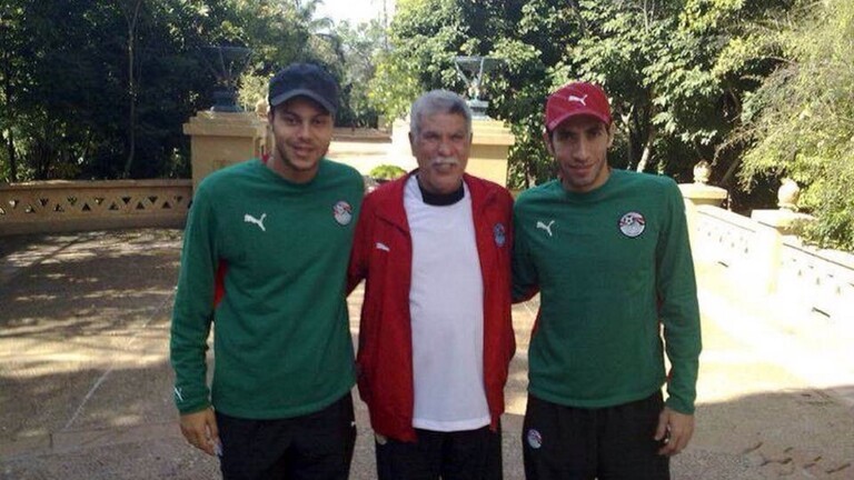 نجاة نجم الأهلي السابق وأسرته من الموت بعد احتراق منزله