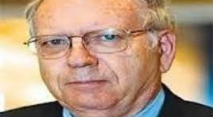 الطائرات وقَبْلها الغواصات: ألغاز.. وعلامات استفهام