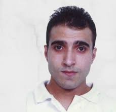 سلطات الاحتلال تنقل الأسير حاتم القواسمة إلى سجن "هداريم"