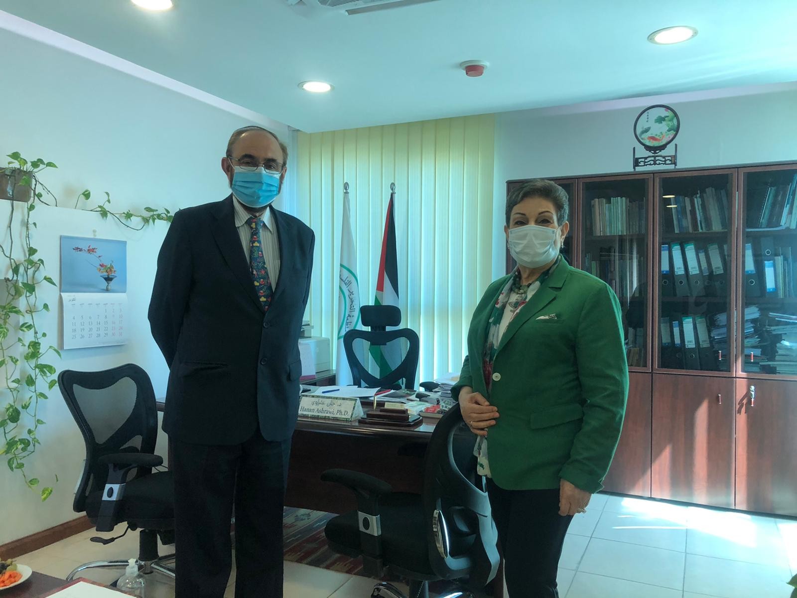 تفاصيل لقاء عشراوي مع القنصل الإسباني العام في رام الله
