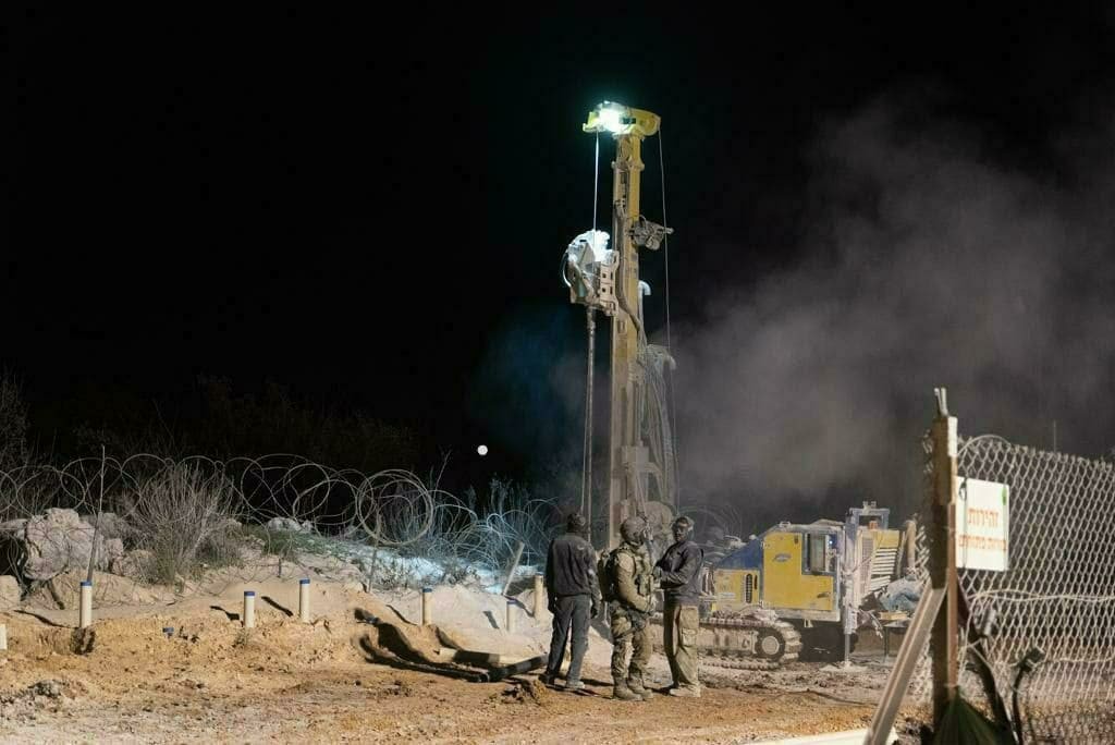 الرقابة العسكرية تحذف خبر اكتشاف الجيش نفق ممتد من قطاع غزة