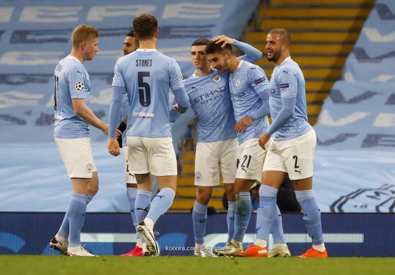 بالصور.. مانشستر سيتي يضرب أولمبياكوس بثلاثية ويتصدر بالعلامة الكاملة
