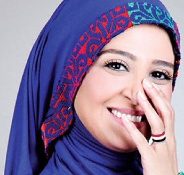 شاهدوا : بعد حذف جميع صورها.. حنان ترك تخطف الأنظار بهذه الإطلالة