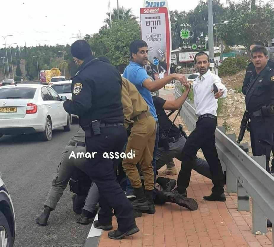 إصابة مستوطن جراء طعنه قرب شارع مودعين بالقدس