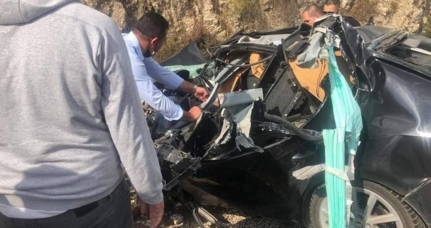 بالصور: مصرع شاب جراء حادث سير شرق رام الله