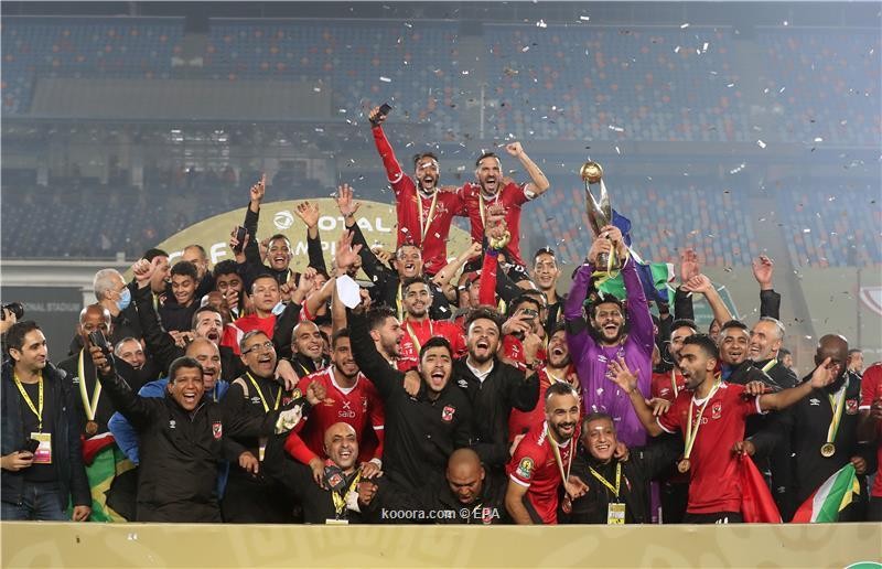 بالصور : الأهلي يصعق الزمالك في نهائي القرن ويحرز لقبه التاسع