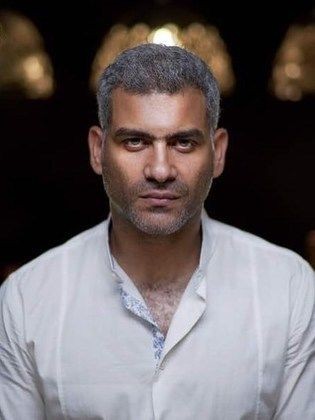 بالفيديو : هاني عادل " دخلت التمثيل بالصدفة ولهذا السبب أحب العمل مع هند صبري"