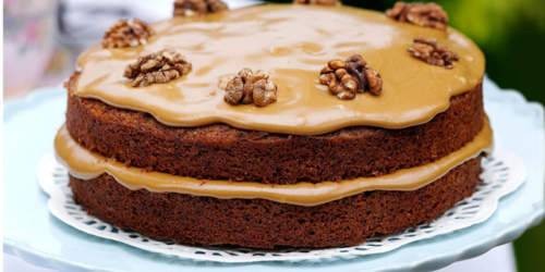 بالفيديو: طريقة تحضير "كيكة الجوز" بكريمة القهوة