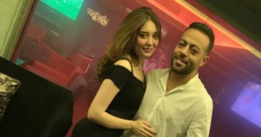 شاهدوا : خطيبة تامر عاشور: مش أنا اللى أخد راجل متجوز