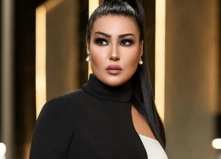 شاهدوا: الفنانة المصرية "سمية الخشاب" تتعاقد على مسلسل "موسى" مع محمد رمضان