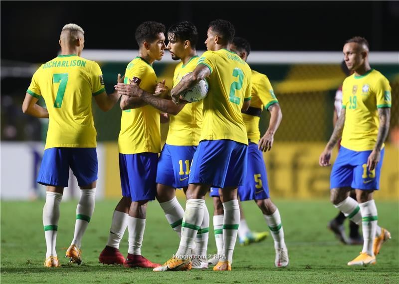 بالصور : البرازيل تعبر فنزويلا بهدف يتيم بقدم فيرمينو