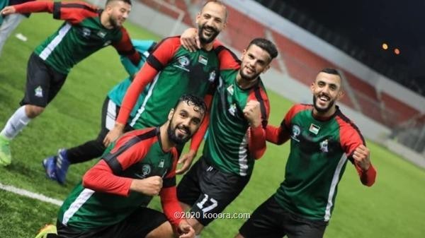 جبل المكبر يفوز على الامعري ويبقى متصدرا للدوري