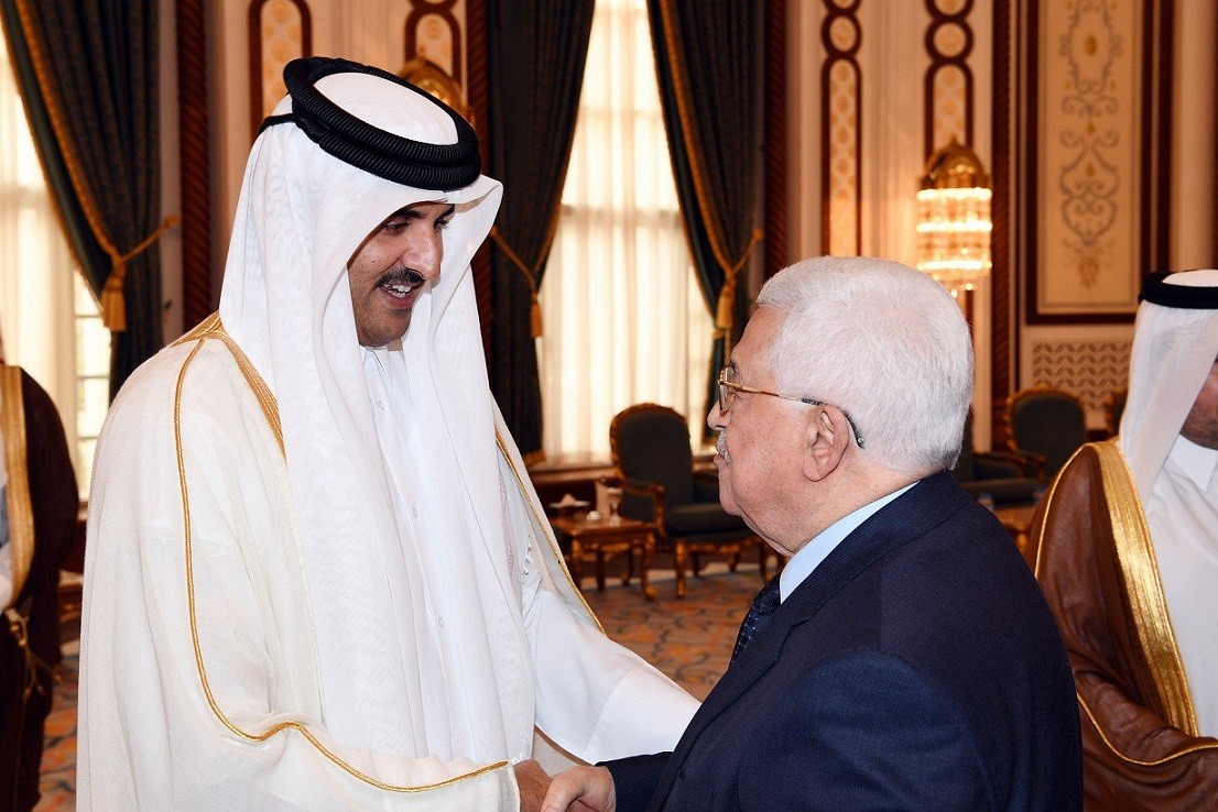 وطلب منه الصمت وعدم التخوين