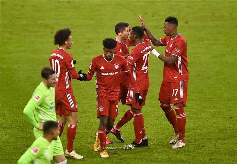 بالصور : ثنائية روبرت ليفاندوفسكي تهدي بايرنميونخ ثلاث نقاط