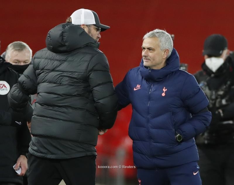 مورينيو يسخر من حصول كلوب على جائزة افضل مدرب