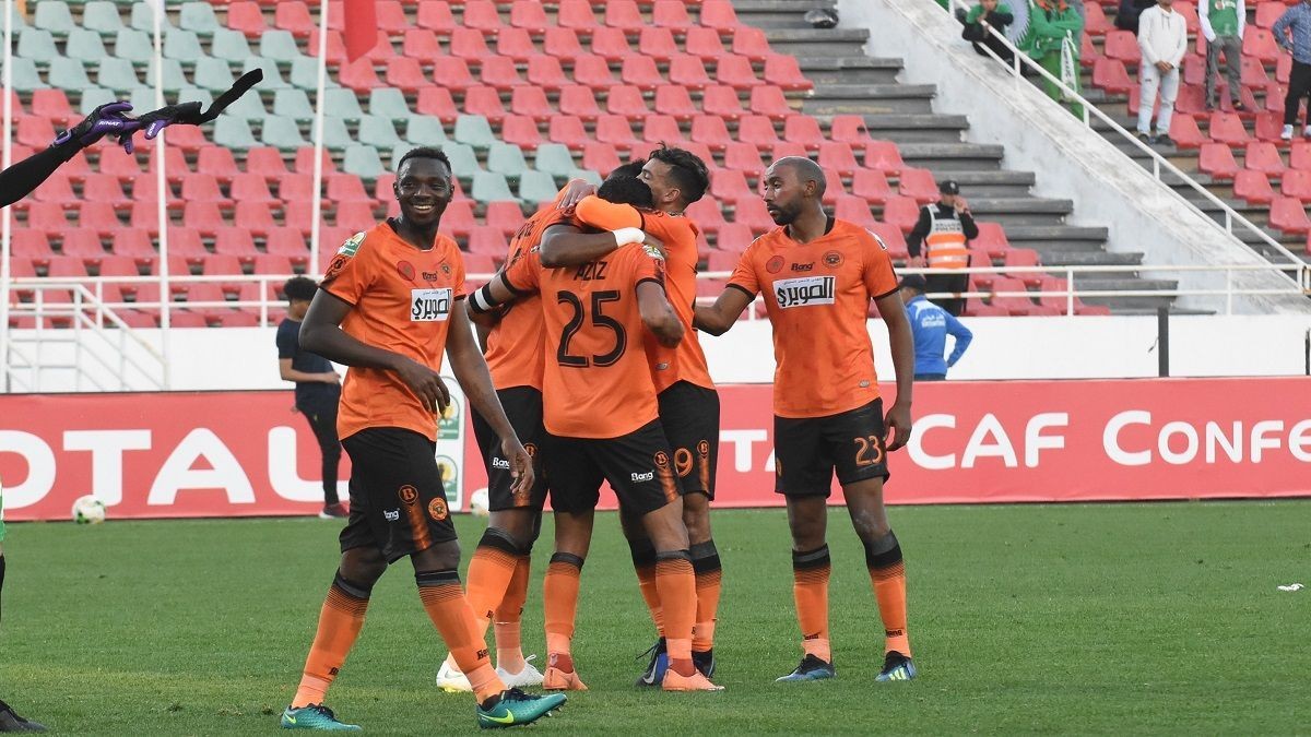 القنوات الناقلة المباراة الاهلي اليوم ضد نهضة بركان في السوبر الافريقي