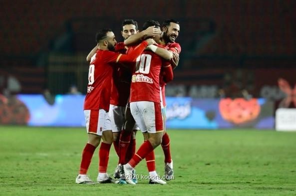 بالصور : الاهلي يمزق شباك غزل المحلة بثلاثية
