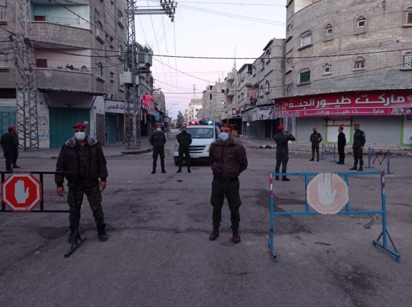 قرار حظر التجوال في قطاع غزة يدخل حيز التنفيذ وسط انتشار الأجهزة الأمنية