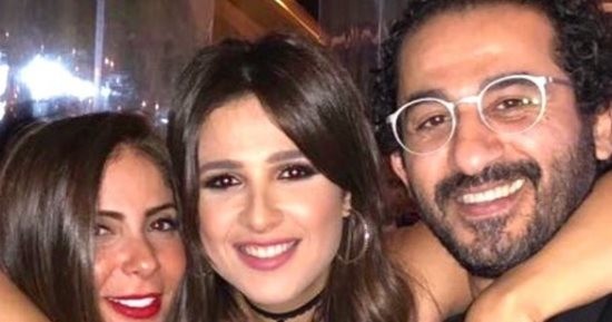 بالفيديو: ياسمين عبد العزيز مع احمد حلمي ومنى زكي في رحلة بحرية