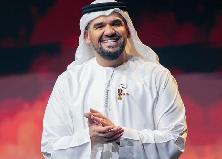 بالفيديو: الفنان "حسين الجسمي" يعلق على أغنية "بالبنط العريض" حلوة الحياة