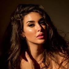 يكسر حاجز الـ50 الف جنية