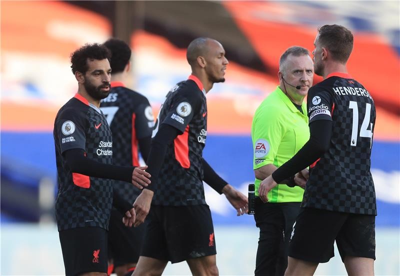 بالصور: ليفربول يُهين كريستال بالاس في عقر داره