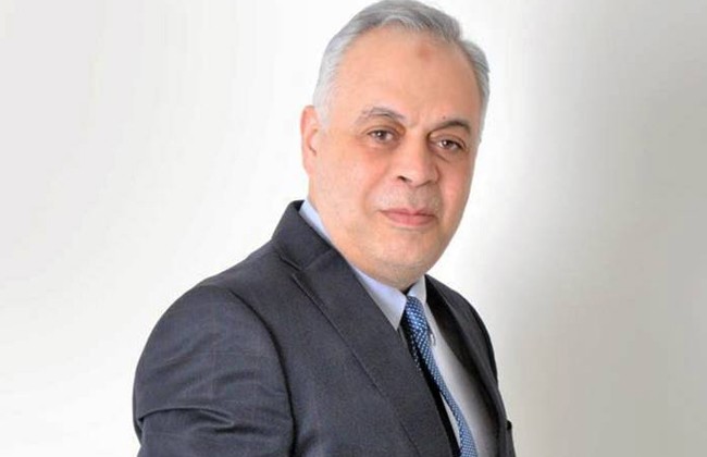بالفيديو: أشرف زكى يكشف مصير التحقيق مع الفنان المتهم بالتطبيع