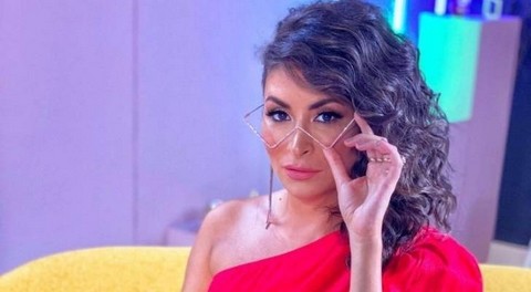 بالفيديو: بعد إصابتها بفيروس كورونا.. ديما بياعة تقدم وصفة “خطيرة” لاسترجاع حاستي الشم والتذوق