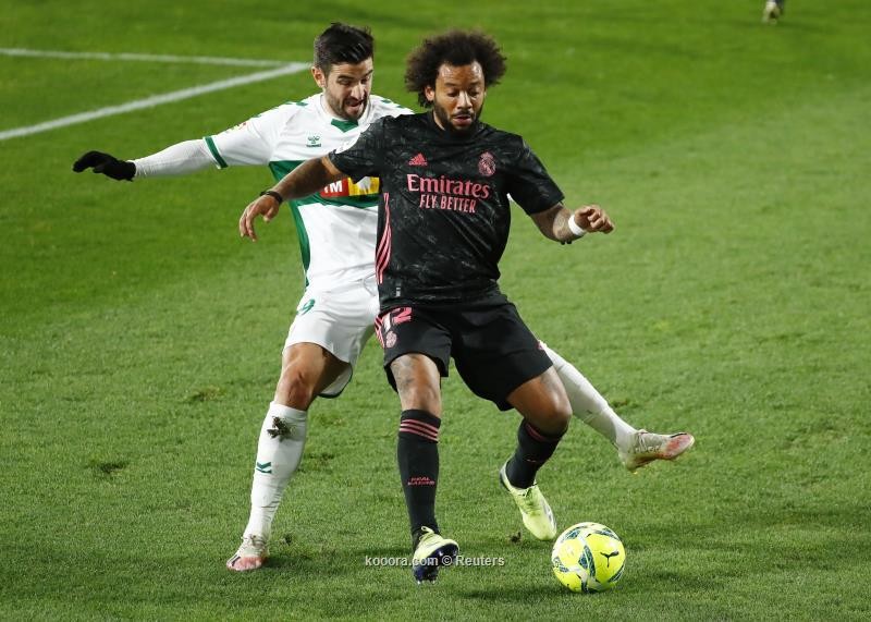 بالصور: إلتشي يعطل قطار ريال مدريد