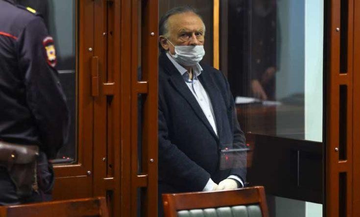 السجن 12 عاما لمؤرخ روسي قتل حبيبته وقطع جثتها